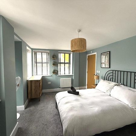 X-Large Two Bedroom & Two Bathroom Apartment With Free Evening Parking Southampton Eksteriør bilde