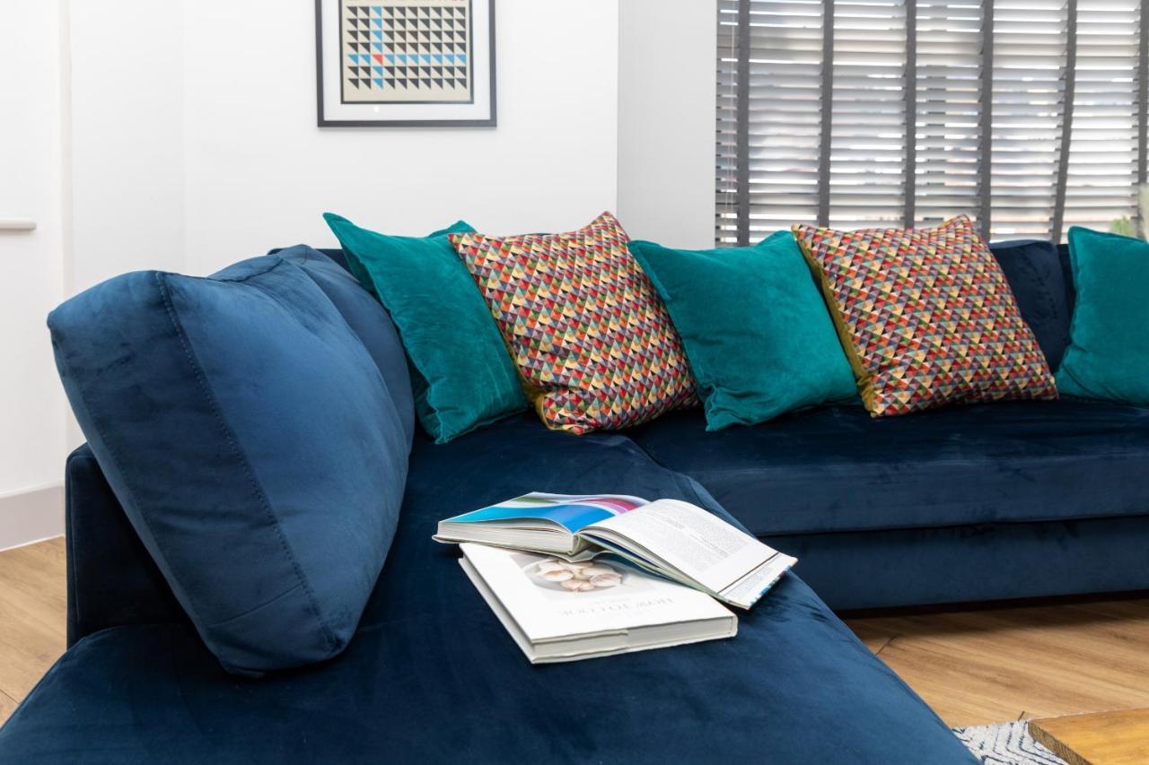 X-Large Two Bedroom & Two Bathroom Apartment With Free Evening Parking Southampton Eksteriør bilde